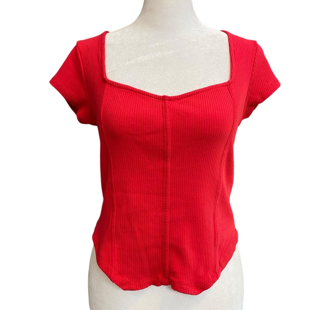 JUST POLLY Juniors size Large Square-Neck short sleeve Ribbed Crop Top in Red